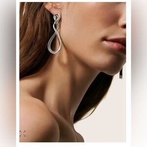 JOHN HARDY
Sterling Silver Classic Chain Drop Earrings